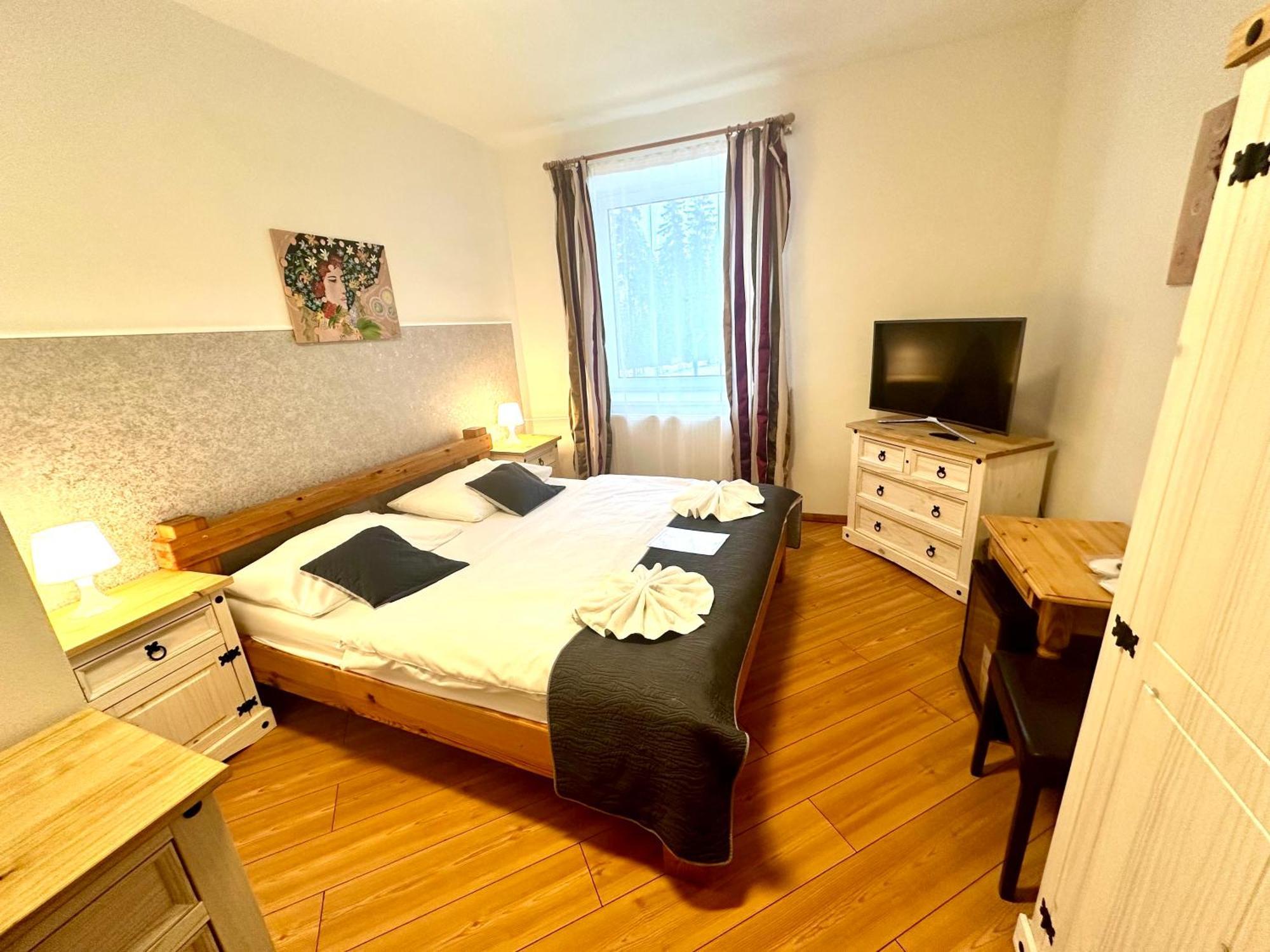 Hotel Lesana Spindleruv Mlyn Bagian luar foto